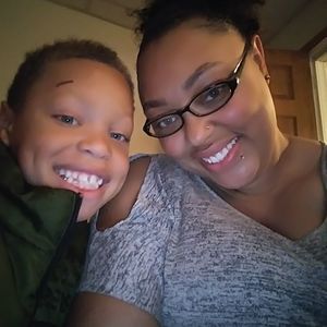 Meet your Posher, Constance